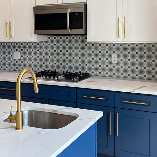 DANBURY BLUE CABINET