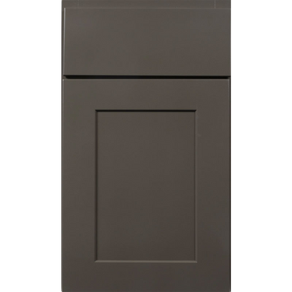 Wolf Classic Dartmouth Stonybrook Paint Shaker Brown Door Sample