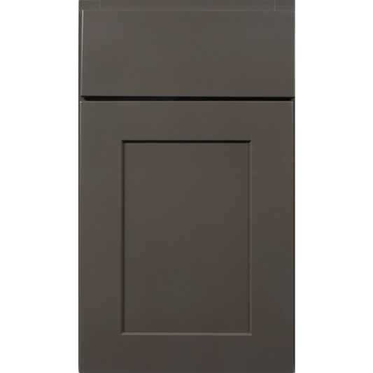 Wolf Classic Dartmouth Stonybrook Paint Shaker Brown Door Sample